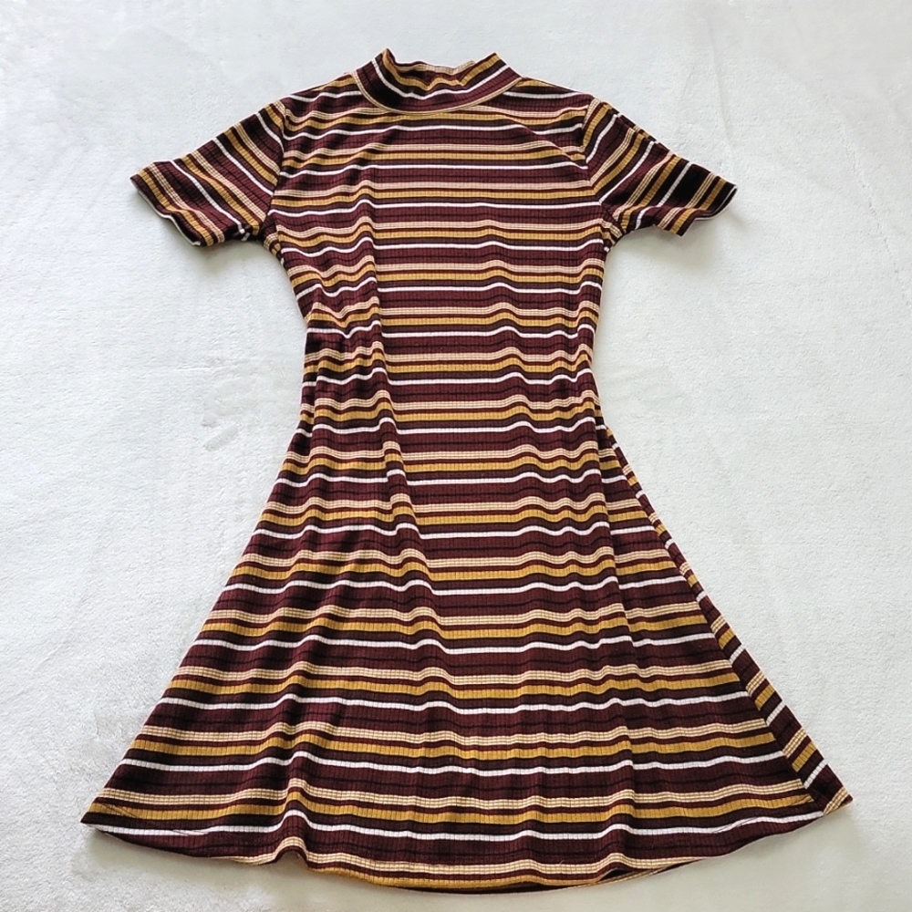 ☕️ NWOT!! RETRO VINTAGE 80S 70S STYLE STRIPE MOCK NECK DRESS